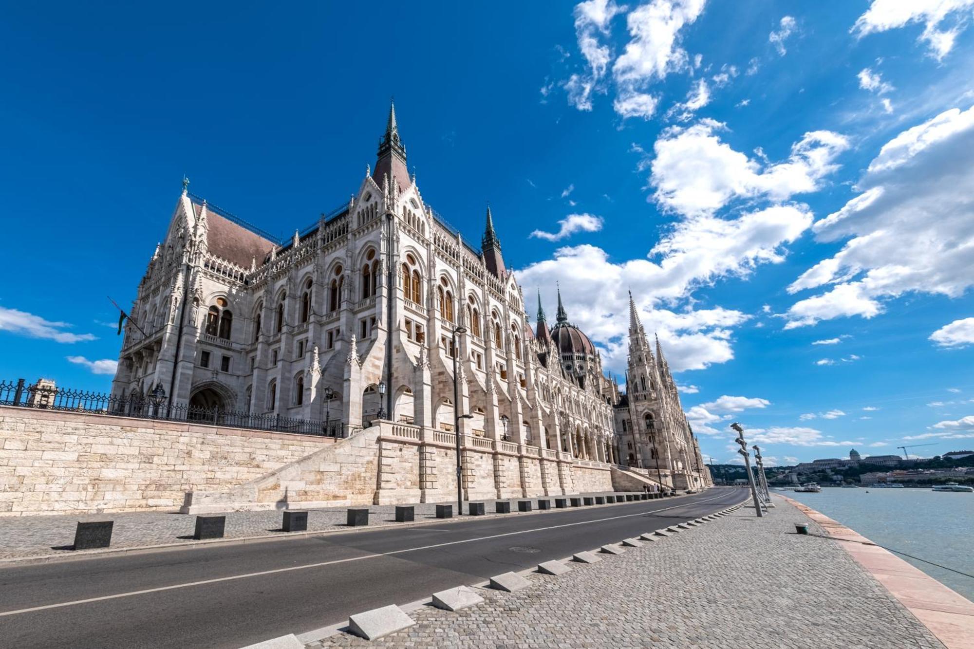 Cosy Parliament Apartment Budapest Eksteriør billede